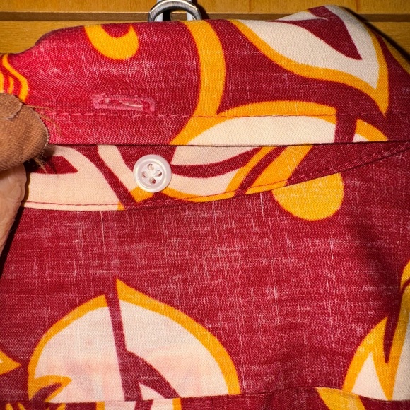 Reyn Spooner Hawaiian Shirt - Picture 6 of 10